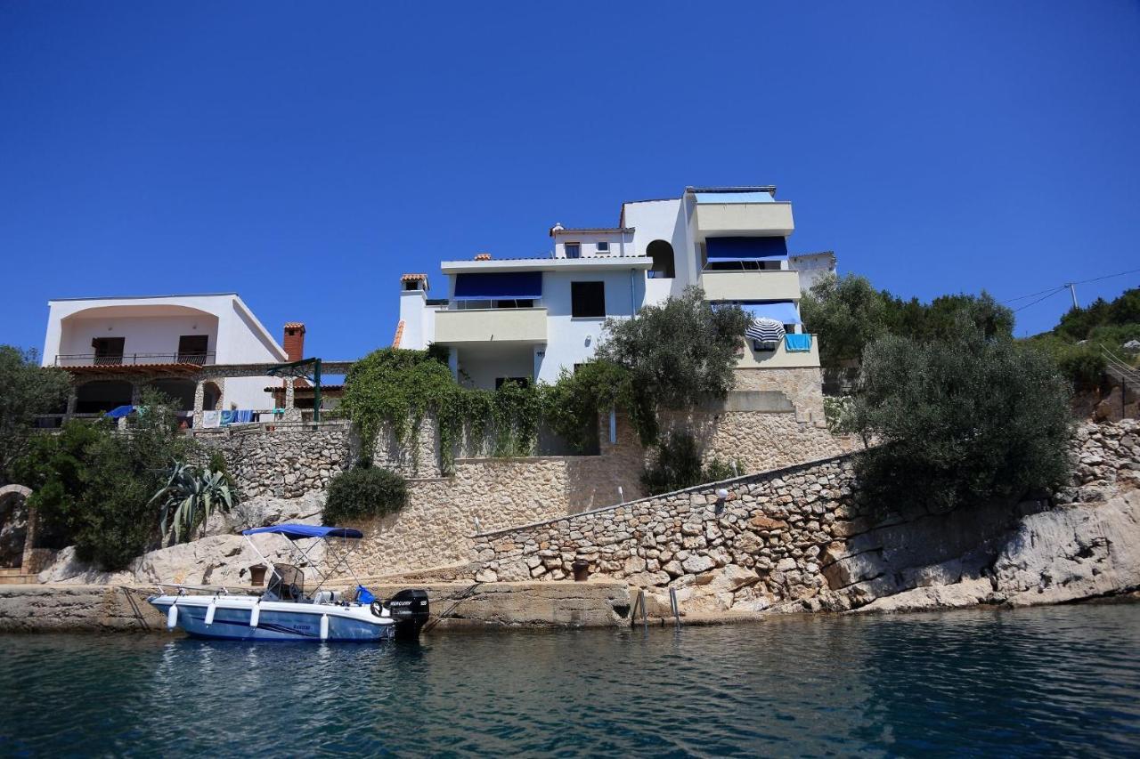 Igor - 5m From Beach Apartament